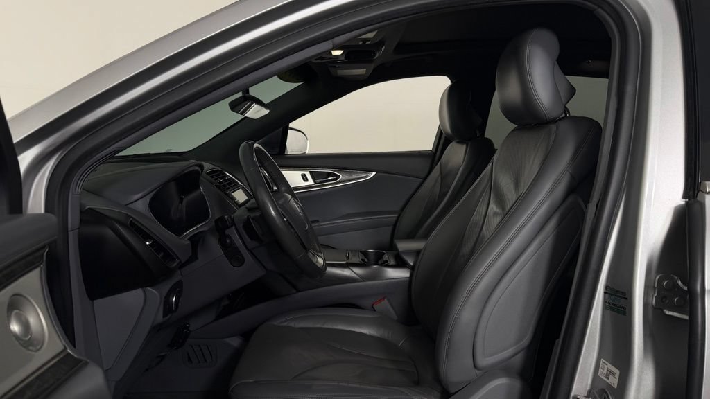 Used 2019 Lincoln Nautilus Reserve w/ Ultimate Package AWD/4WD image 16