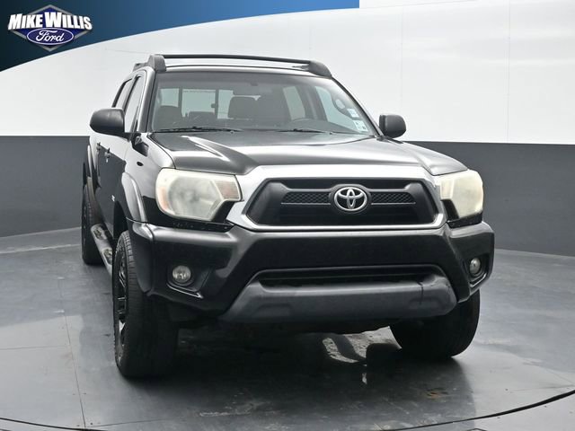 Used 2015 Toyota Tacoma PreRunner w/ SR5 Package image 2