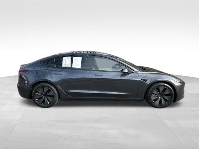 Used 2024 Tesla Model 3 Standard Range image 5