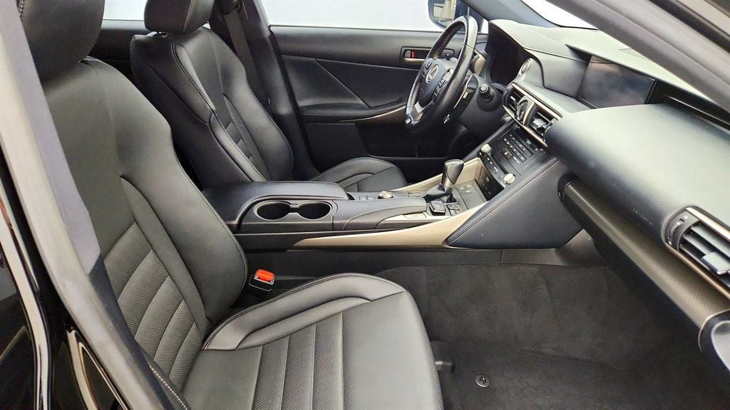 Used 2018 Lexus IS 350 AWD image 25