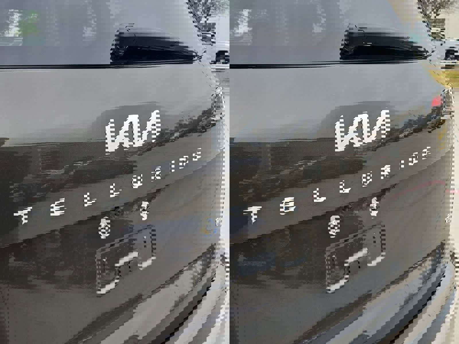 Used 2023 Kia Telluride SX Prestige image 11