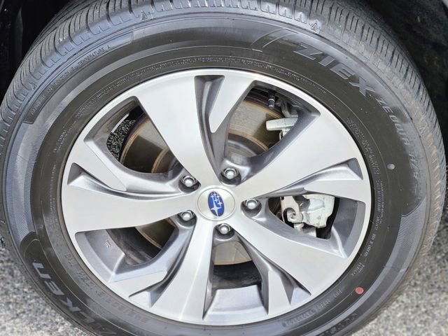 Used 2025 Subaru Ascent Premium image 10