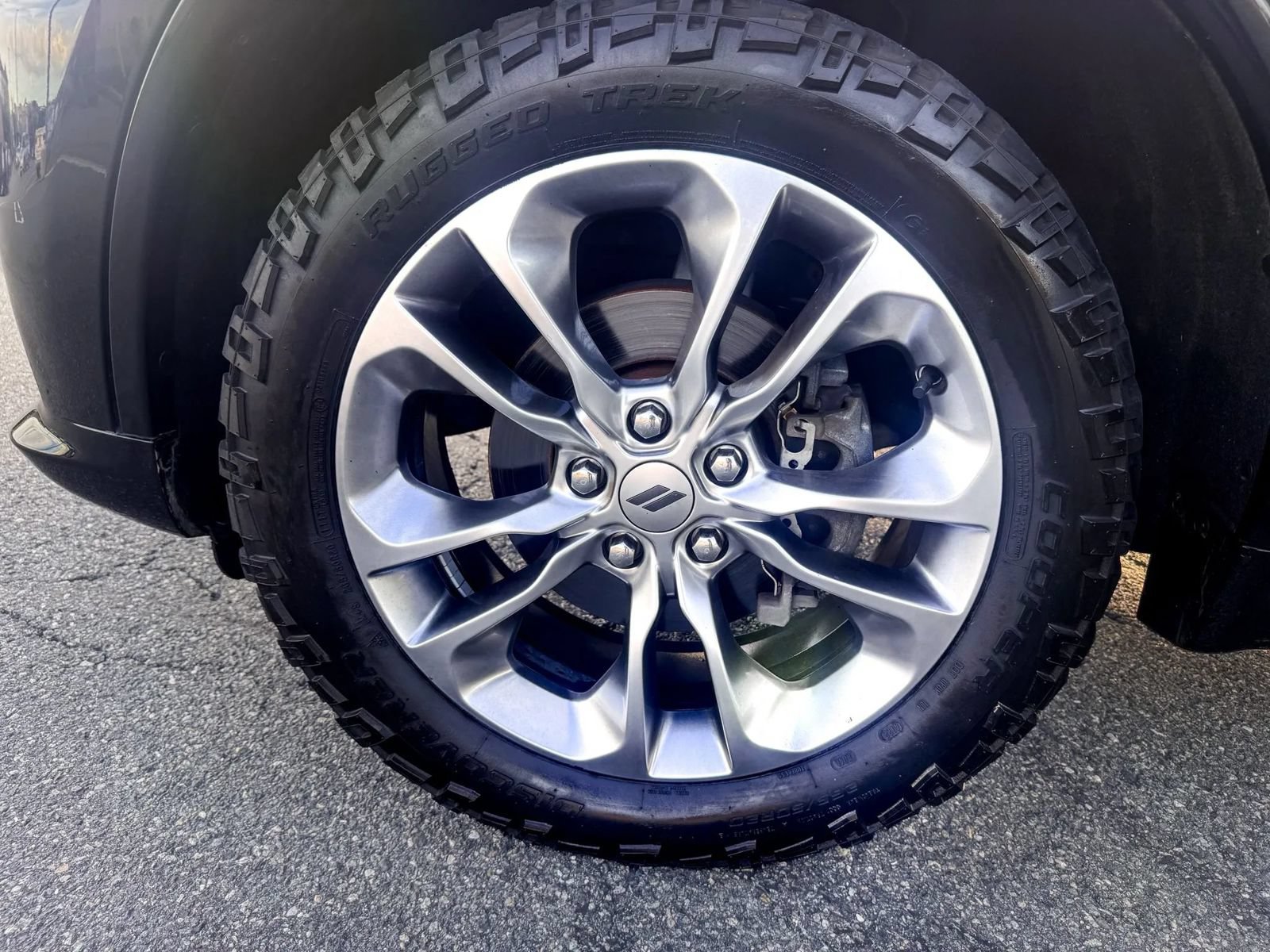 Used 2020 Dodge Durango GT AWD/4WD image 31