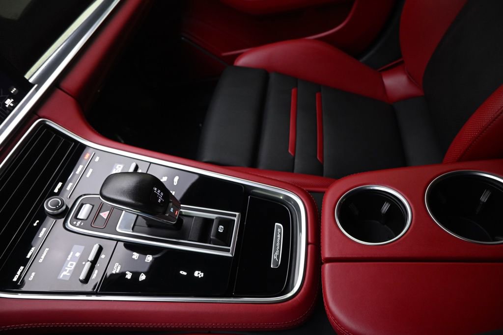 Used 2023 Porsche Panamera Turbo S image 35