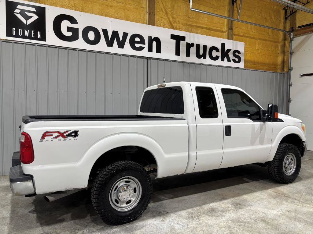 Used 2016 Ford F250 XL w/ Power Equipment Group AWD/4WD image 6