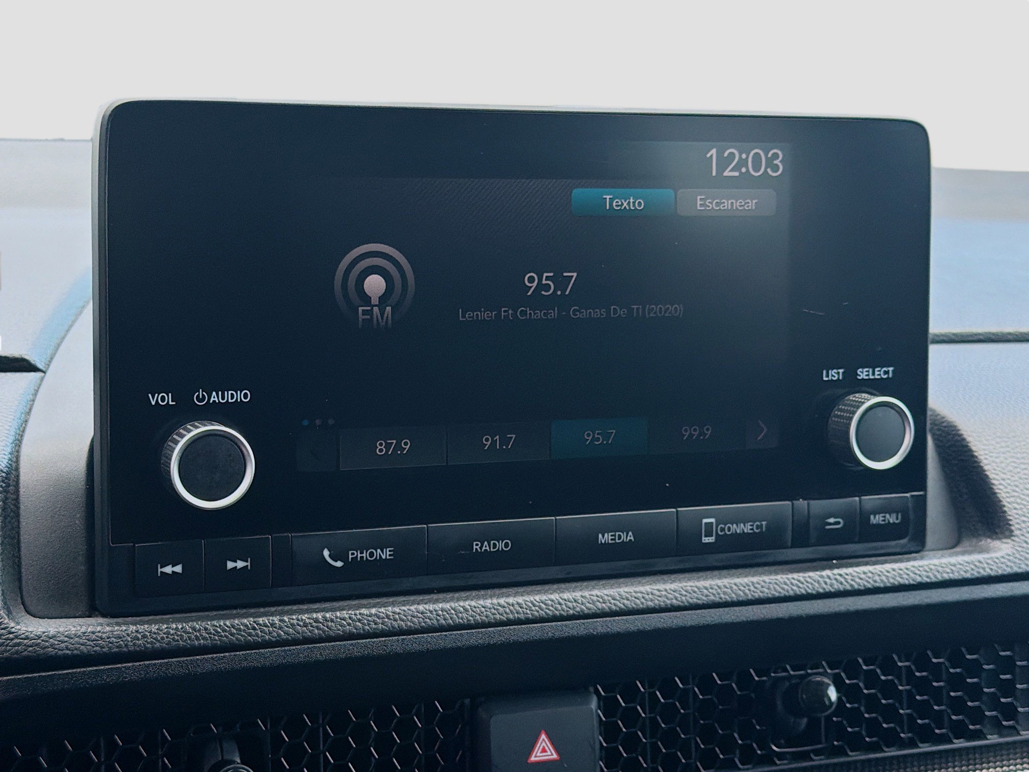 Used 2024 Honda CR-V EX image 12