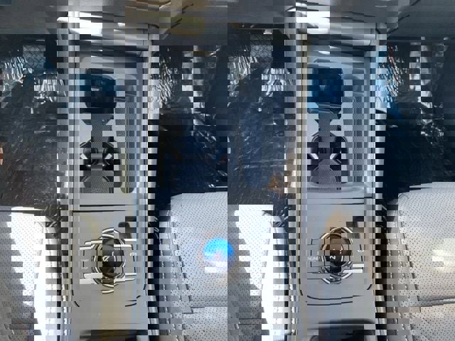 New 2025 Volkswagen Tiguan SE image 35