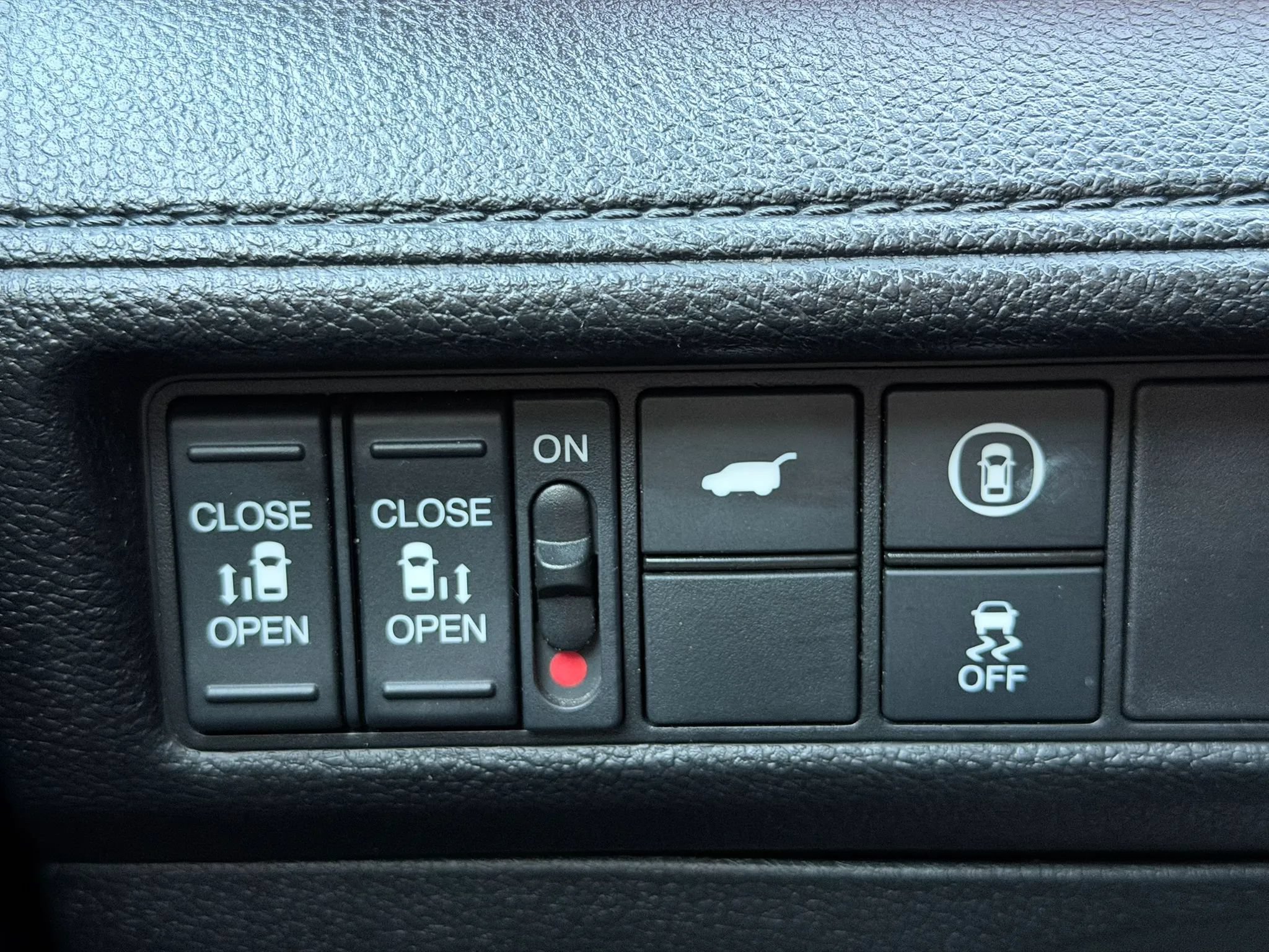 Used 2024 Honda Odyssey Sport image 33