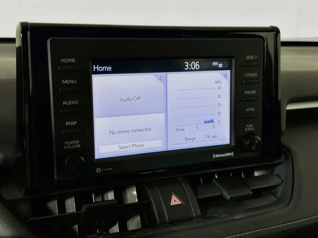 Used 2021 Toyota RAV4 XLE AWD/4WD image 14