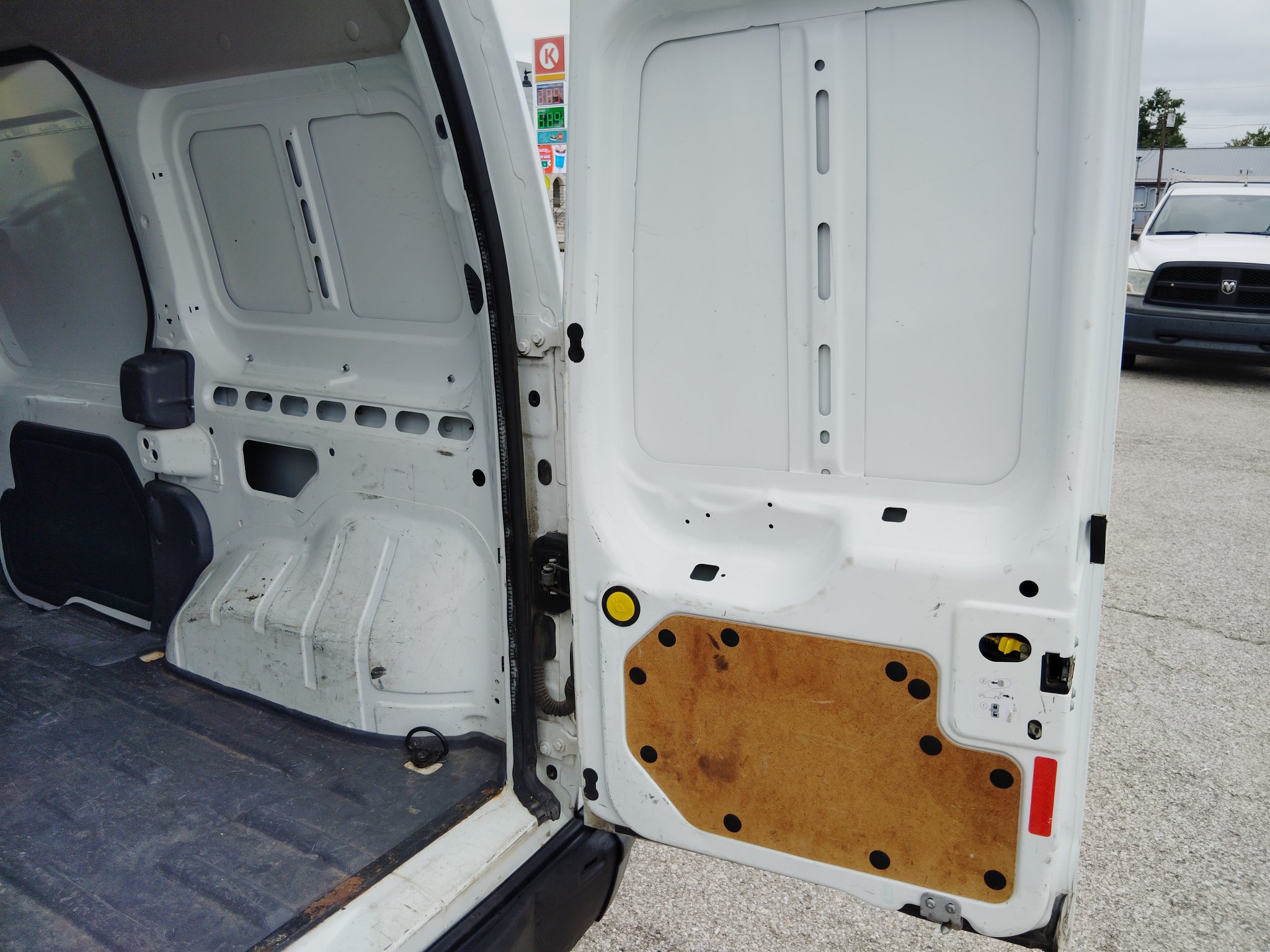 Used 2013 Ford Transit Connect XL w/ Fleet XL PWR Group FWD image 26