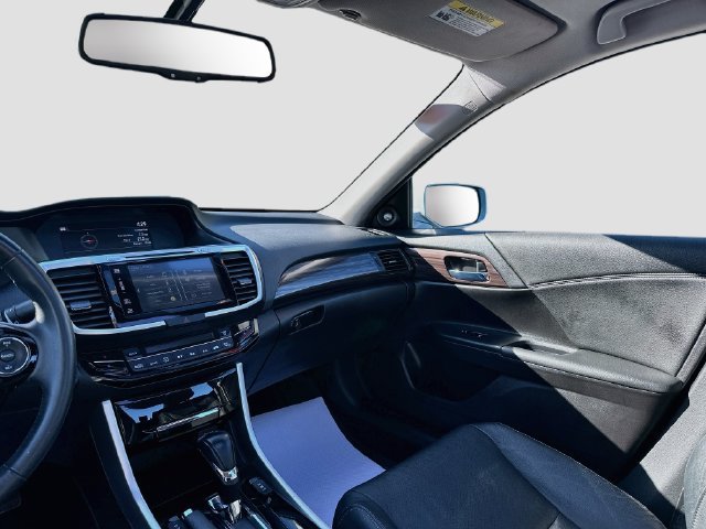 Used 2016 Honda Accord EX-L image 25