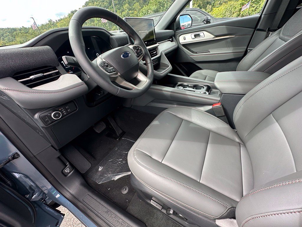 New 2027 Ford Explorer Active w/ Active Comfort Package AWD/4WD image 16