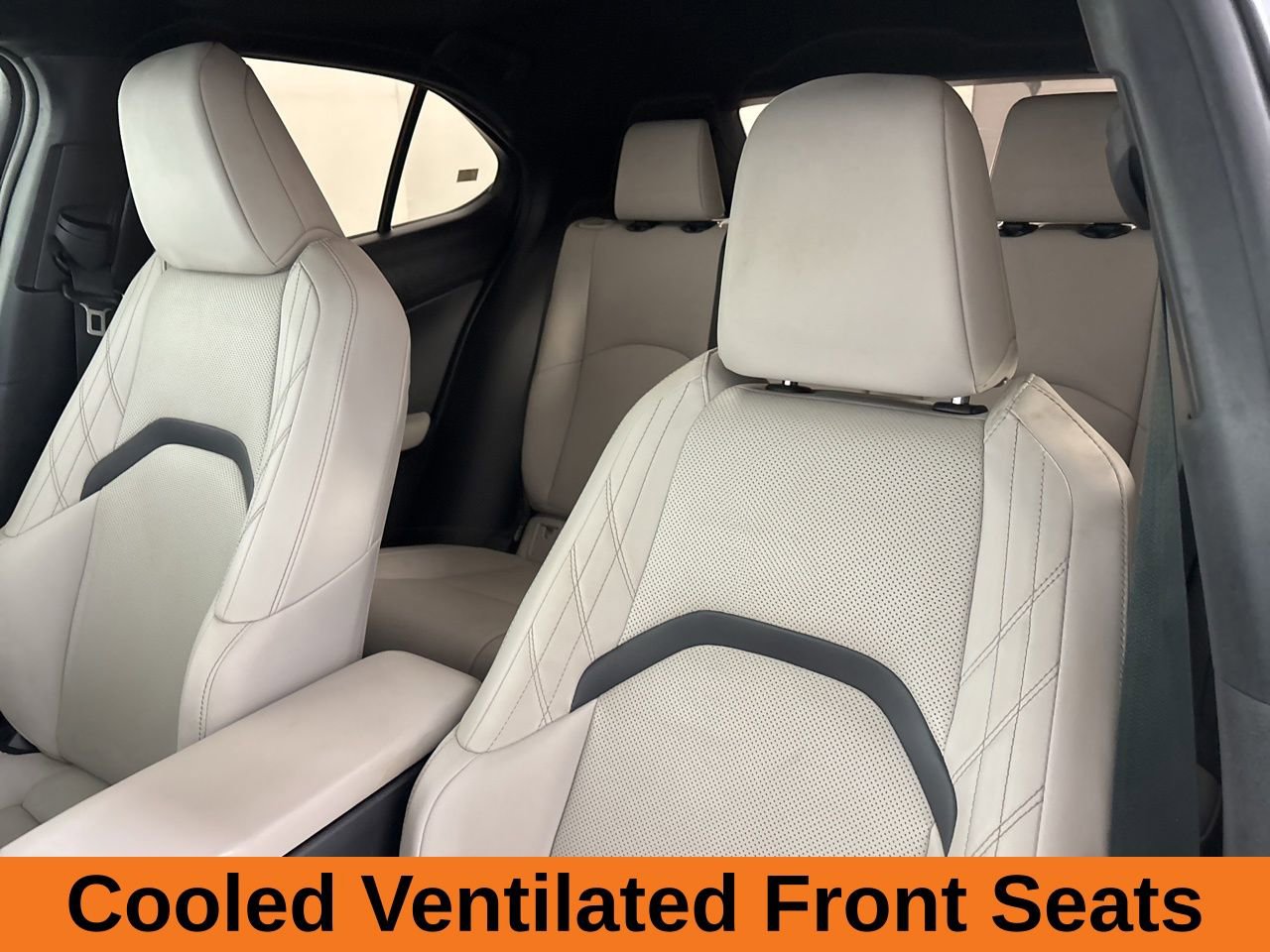 Used 2023 Lexus UX 250h FWD w/ Premium Package image 11