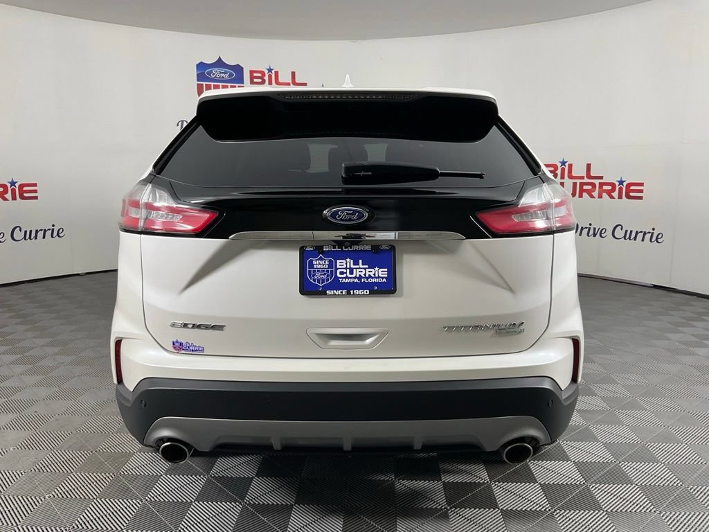 Used 2019 Ford Edge Titanium w/ Equipment Group 301A FWD image 4