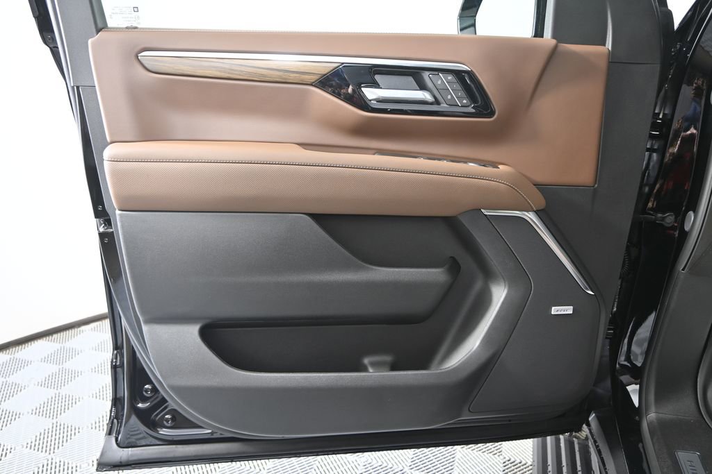New 2026 Chevrolet Tahoe High Country image 19