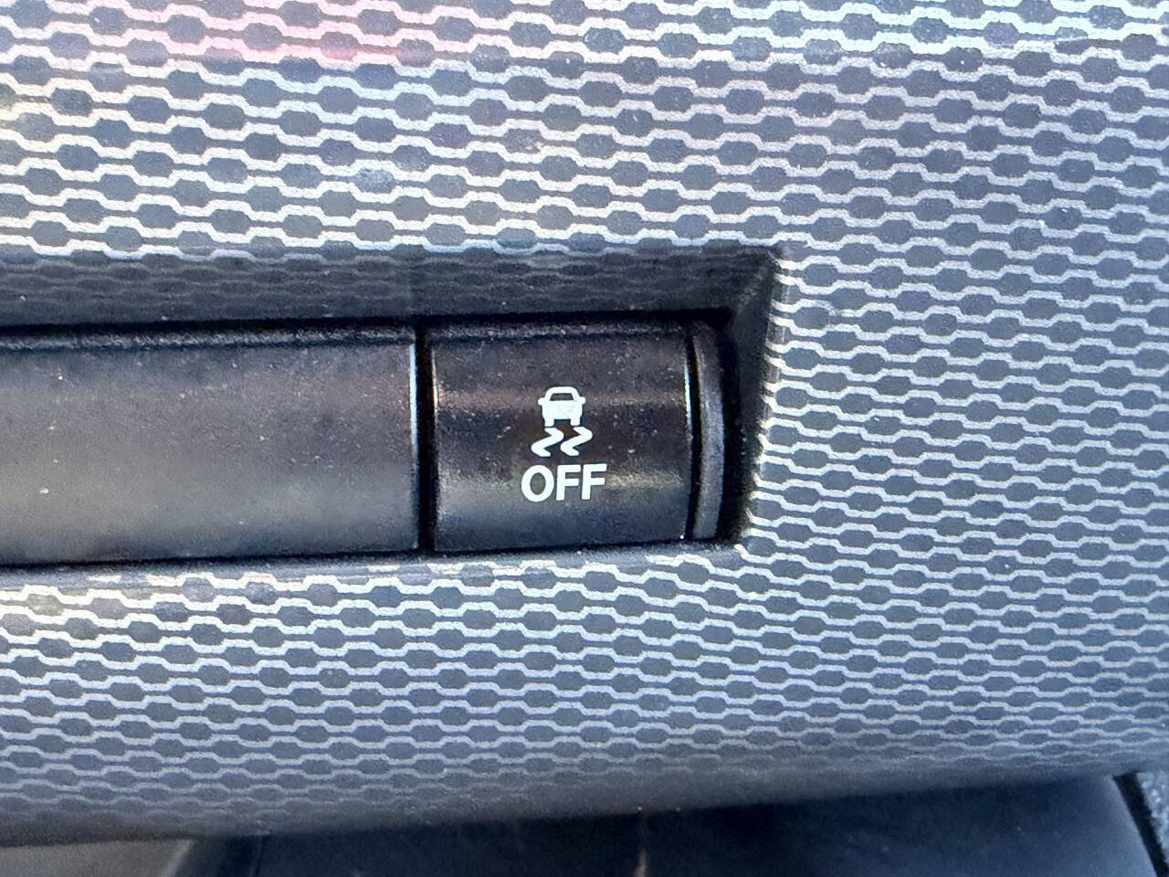 Used 2011 Dodge Challenger R/T image 20