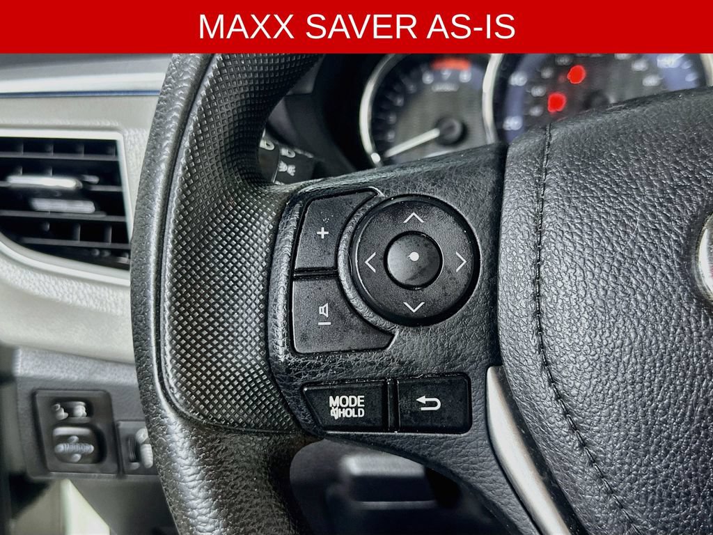 Used 2015 Toyota Corolla LE FWD image 23