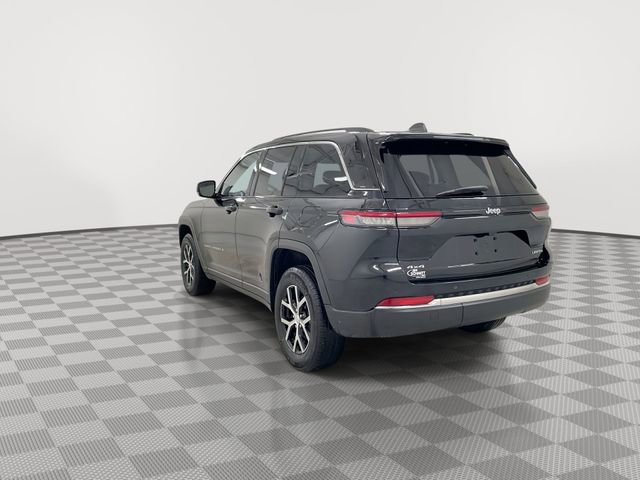 Used 2023 Jeep Grand Cherokee Limited image 7