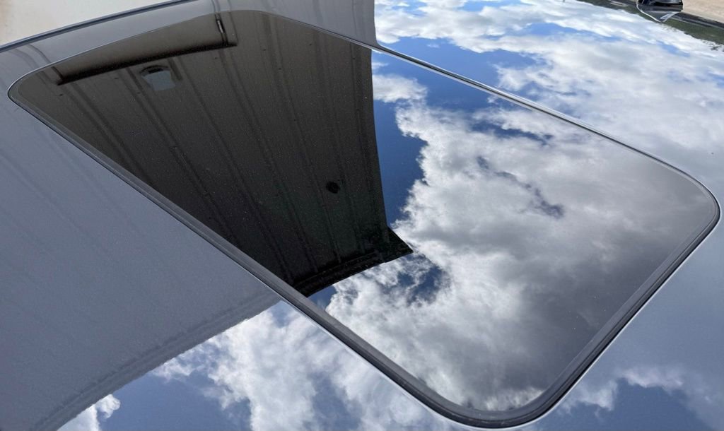 New 2026 Hyundai Elantra Limited image 27