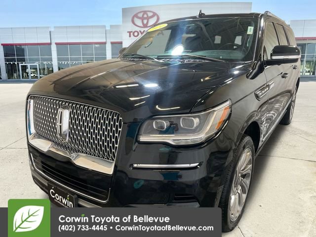 Used 2024 Lincoln Navigator L 4WD image 4