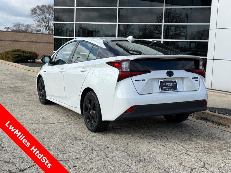 Used 2021 Toyota Prius XLE FWD image 5