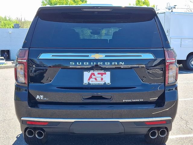 Certified 2024 Chevrolet Suburban Premier w/ Premium Package AWD/4WD image 5