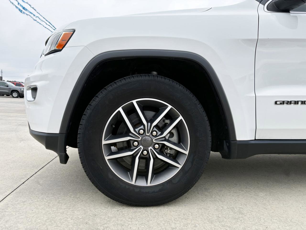 Used 2021 Jeep Grand Cherokee Limited image 7