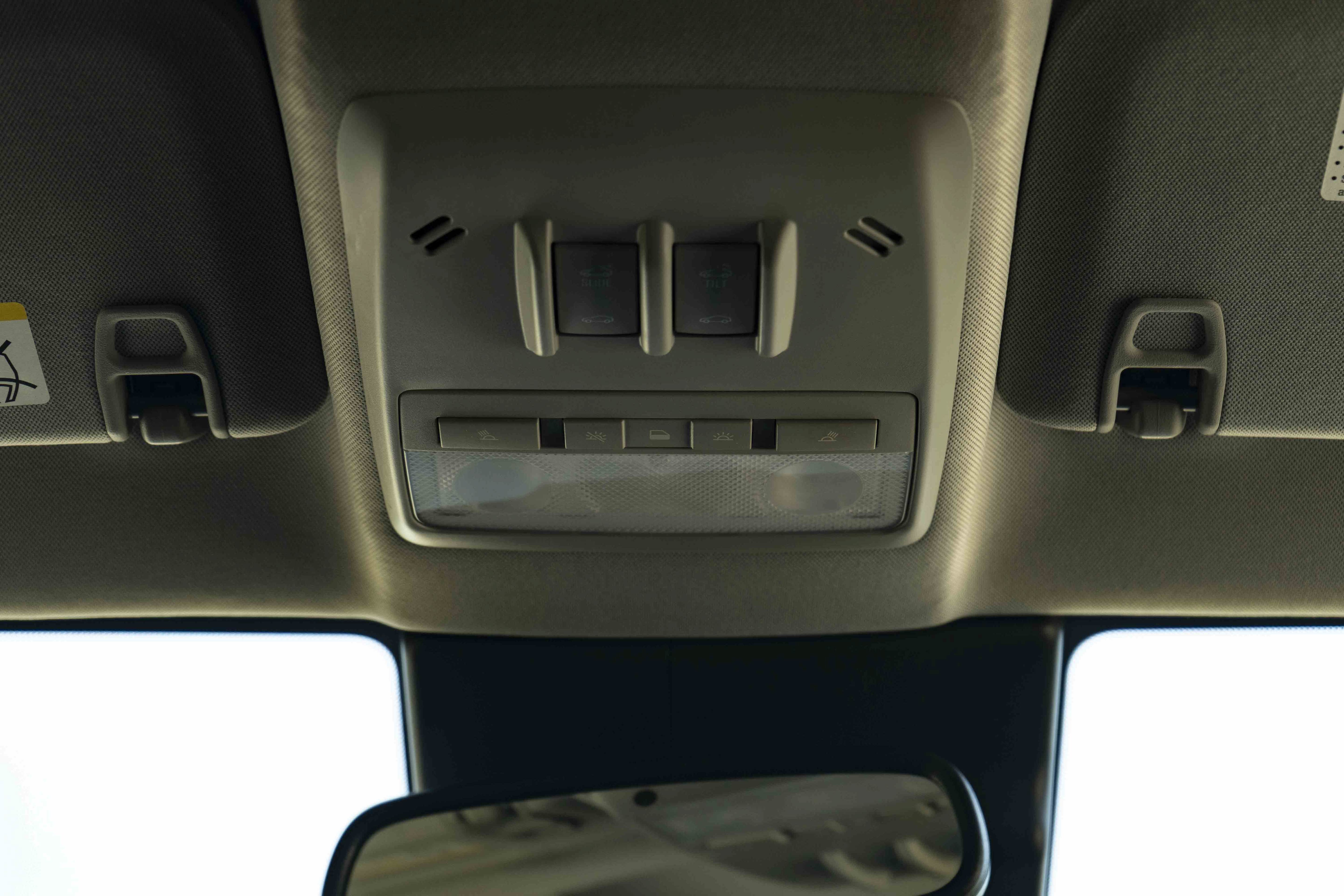 Used 2020 Chevrolet Trax Premier FWD image 33