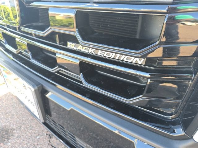 Used 2026 Honda Pilot Black Edition image 3