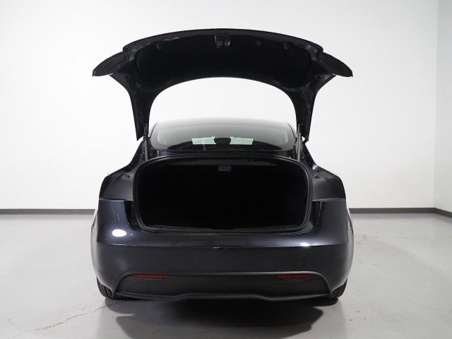 Used 2025 Tesla Model 3 Long Range RWD image 46