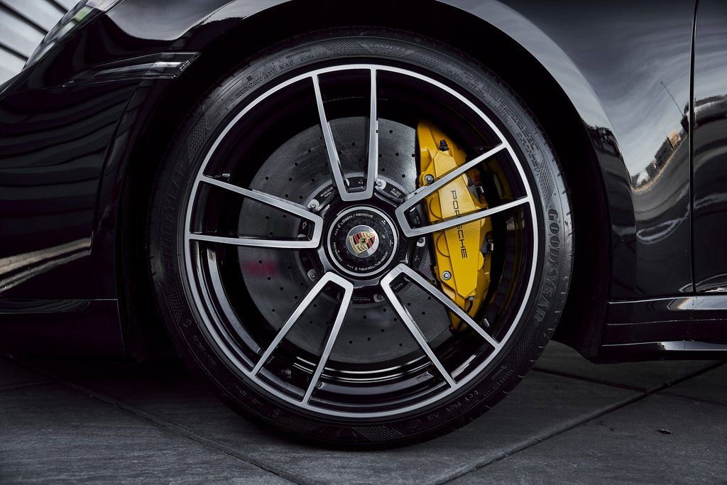 Used 2022 Porsche 911 Turbo S image 3