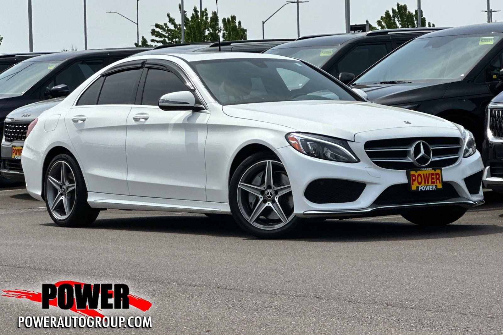 Used 2018 Mercedes-Benz C 300 4MATIC Sedan image 1