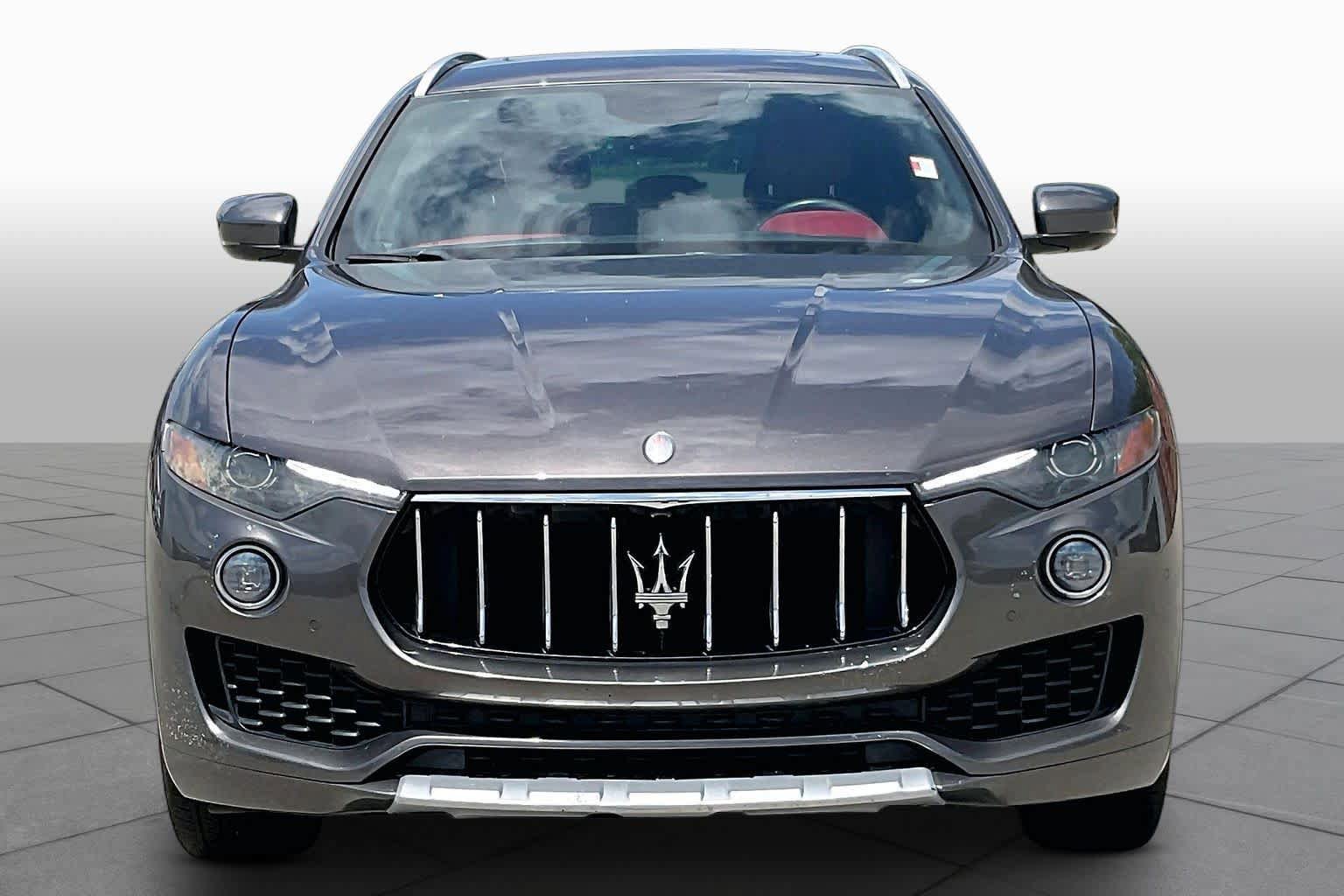 Used 2017 Maserati Levante w/ Sport Package AWD/4WD image 4