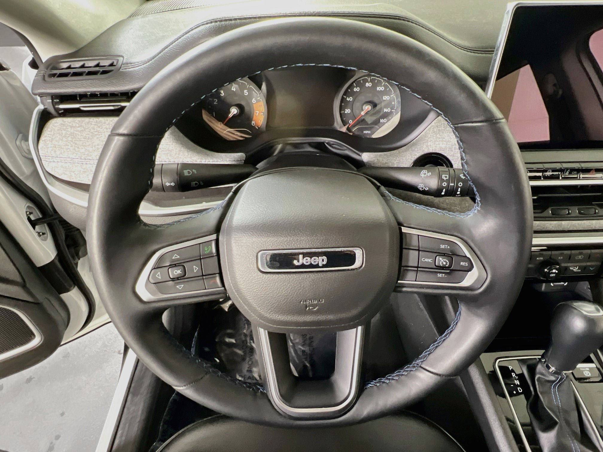 Used 2022 Jeep Compass Latitude w/ Convenience Group AWD/4WD image 11