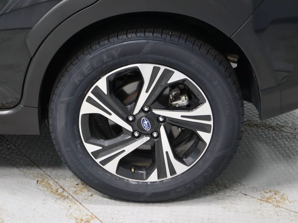 Used 2025 Subaru Crosstrek 2.5i Premium AWD/4WD image 20