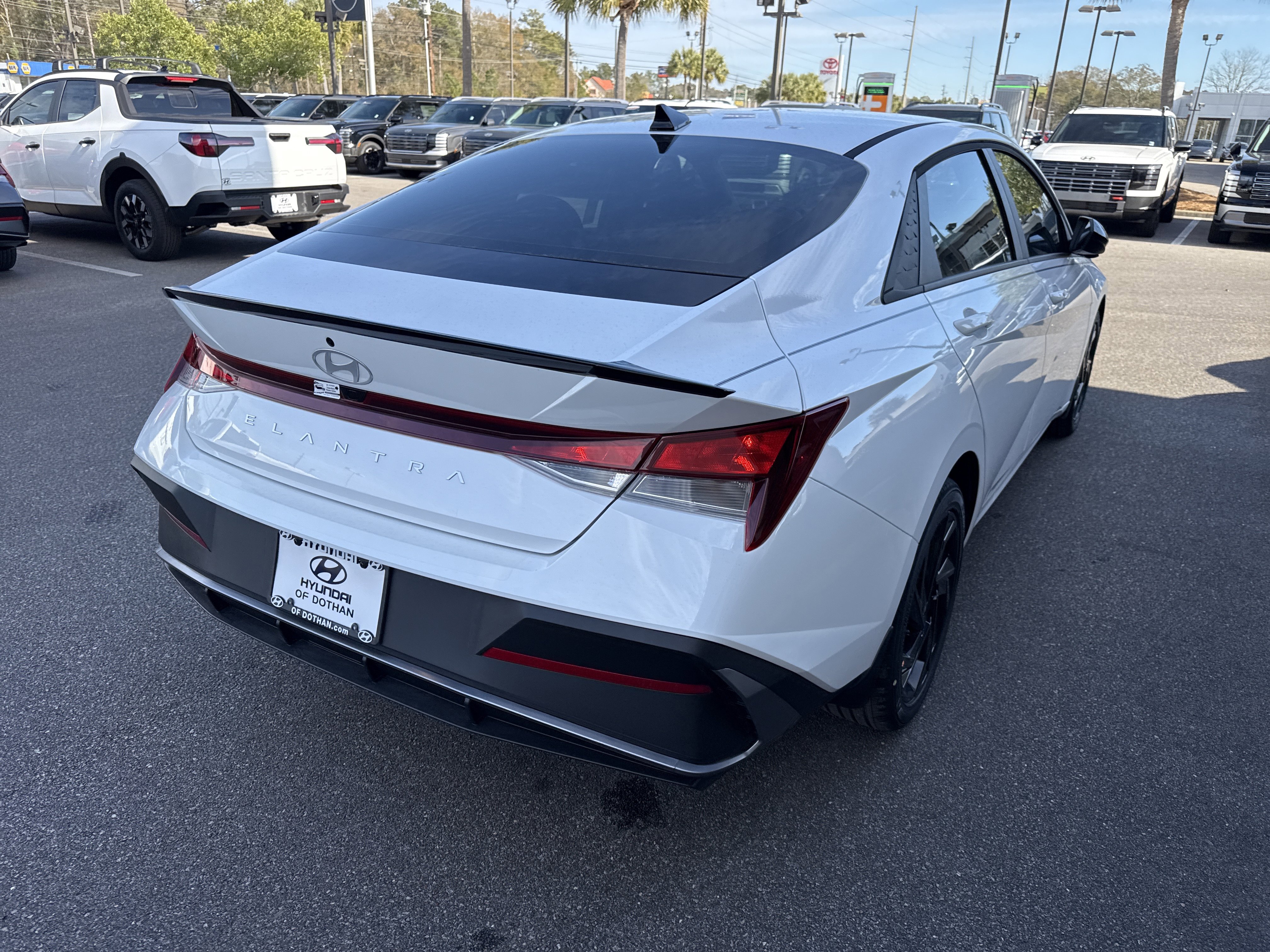 New 2026 Hyundai Elantra Sport image 4