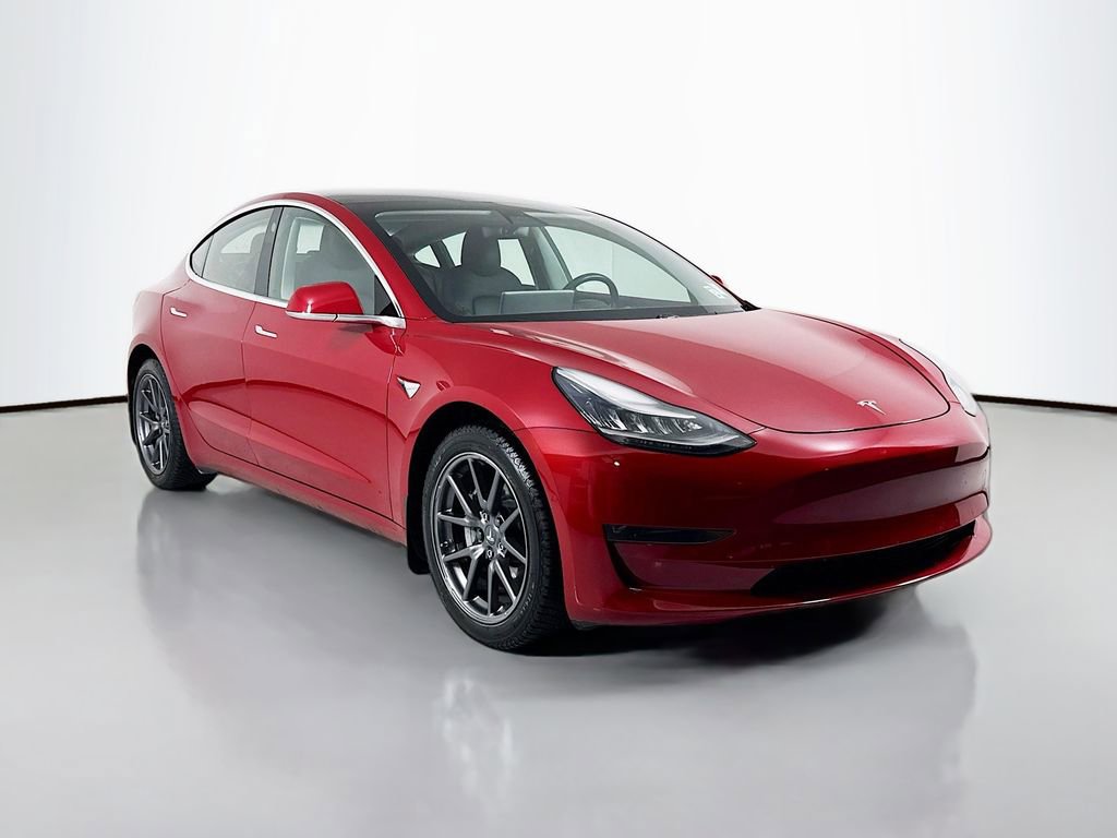 Used 2018 Tesla Model 3 Long Range image 3