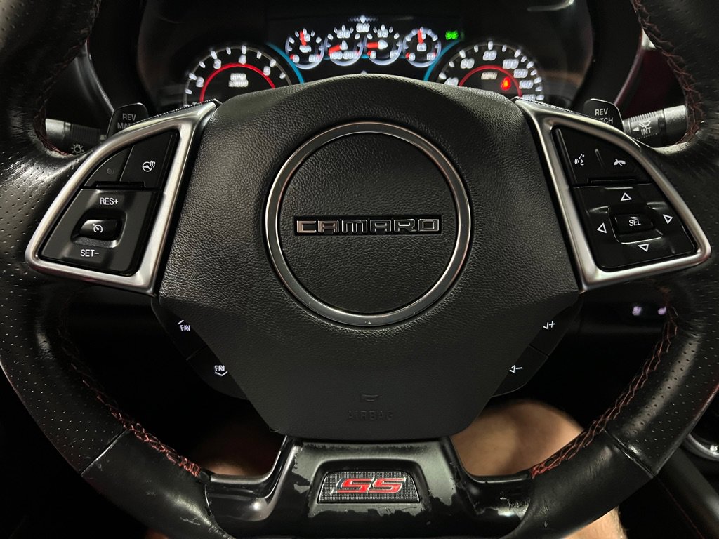 Used 2018 Chevrolet Camaro SS image 8