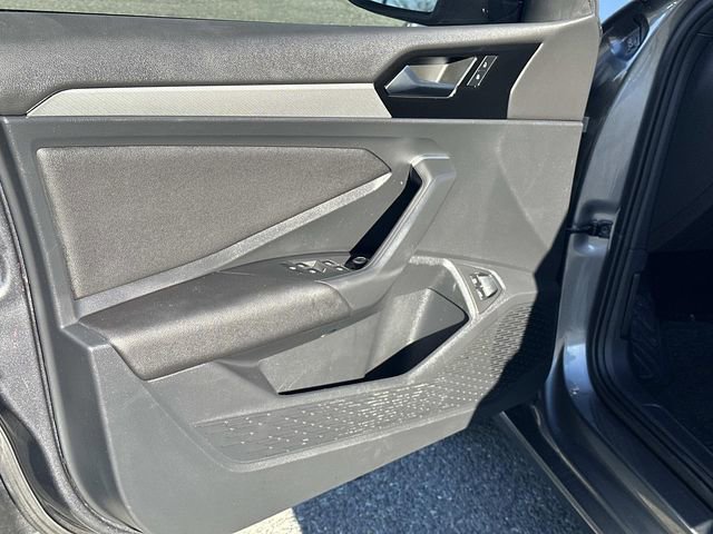 Used 2021 Volkswagen Jetta R-Line w/ R-Line Cold Weather Package image 15