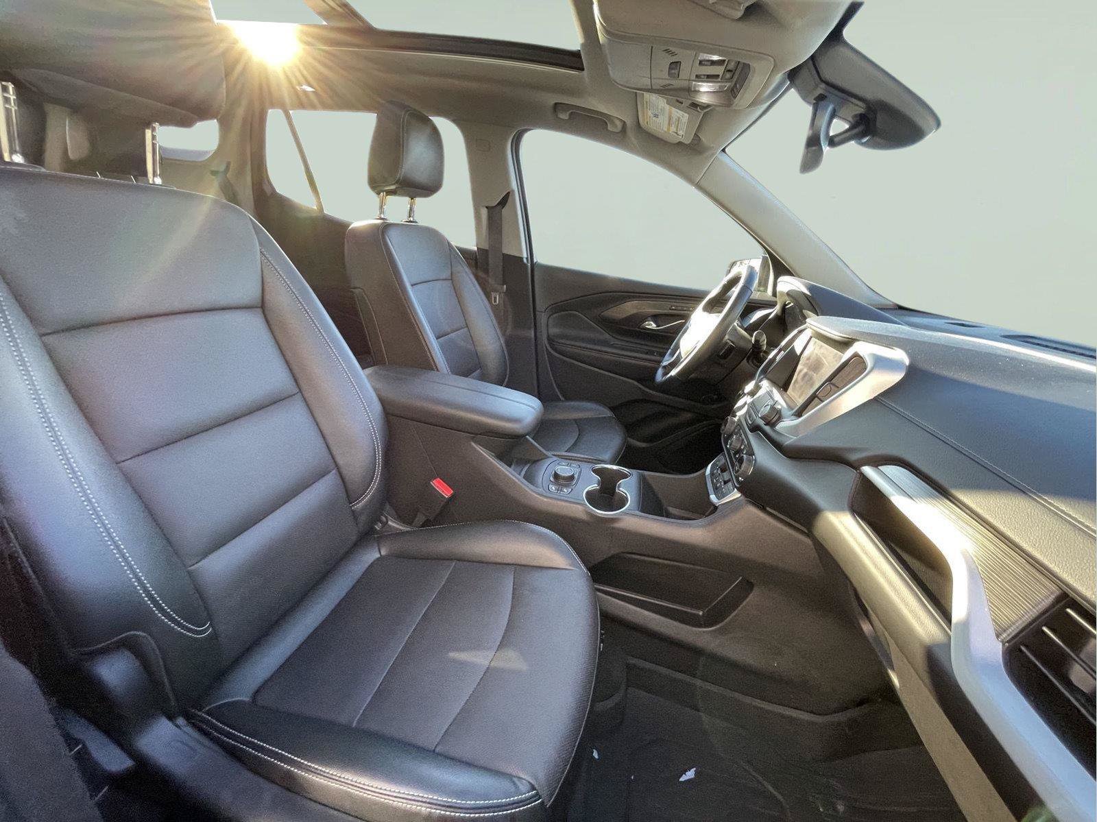 Used 2024 GMC Terrain SLT w/ Elevation Edition AWD/4WD image 25