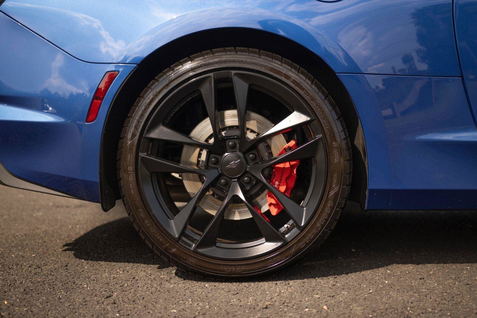 Used 2023 Chevrolet Camaro SS RWD image 22