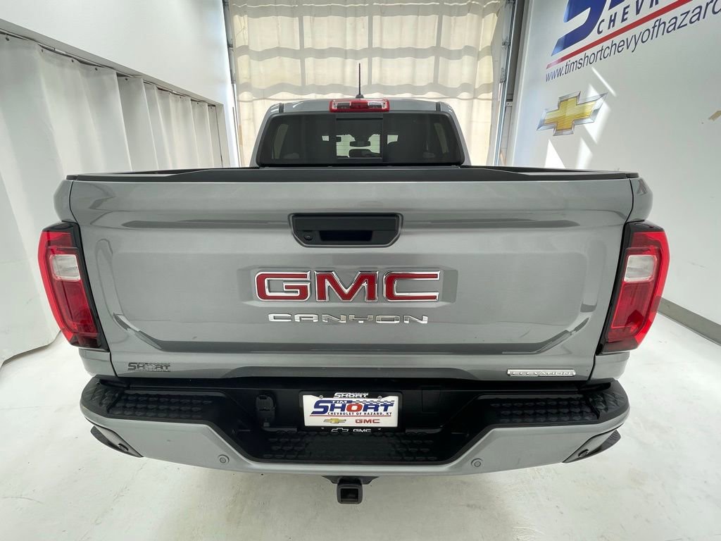 Used 2026 GMC Canyon Elevation image 5