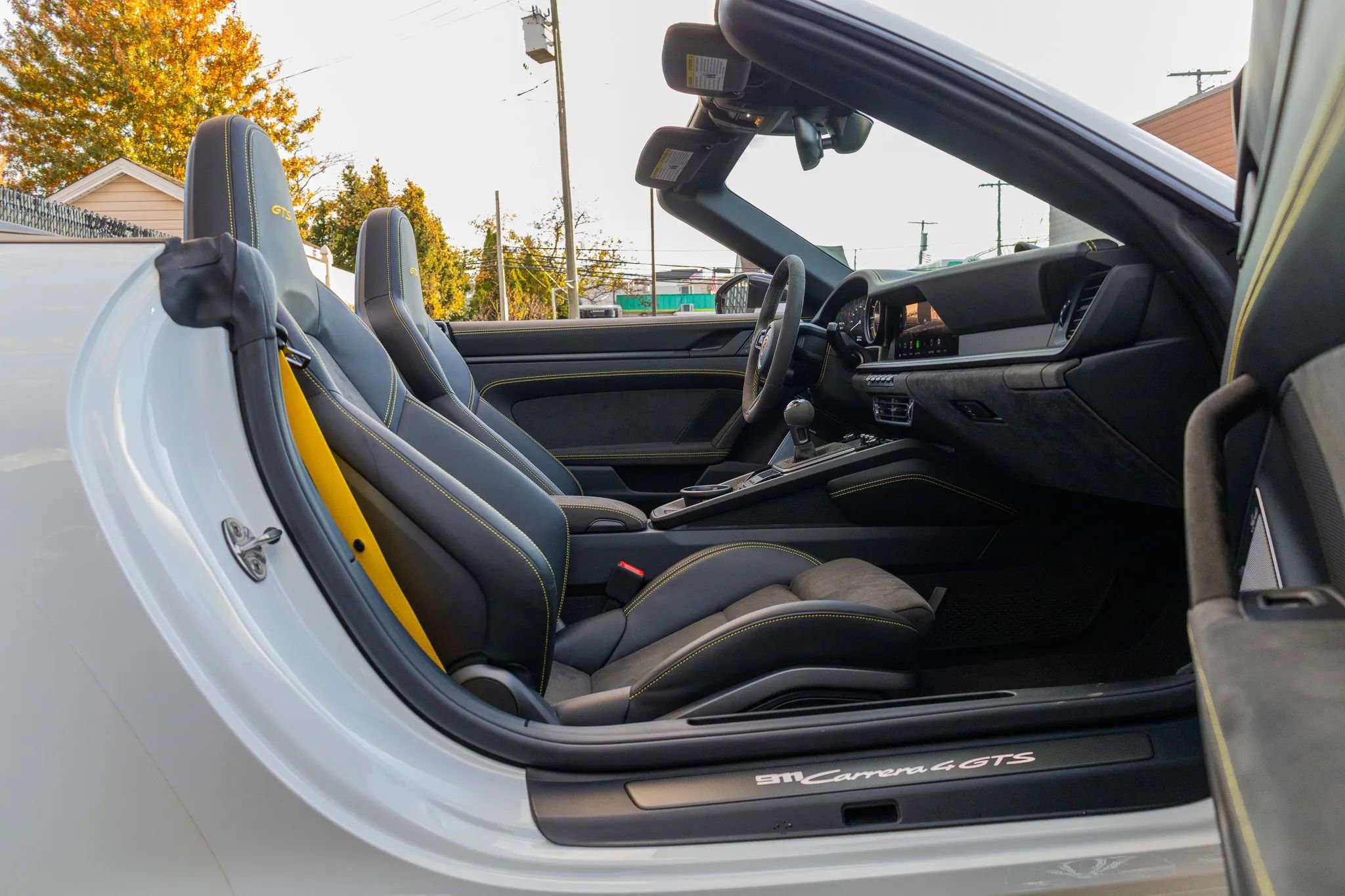 Used 2024 Porsche 911 Carrera 4 GTS image 69