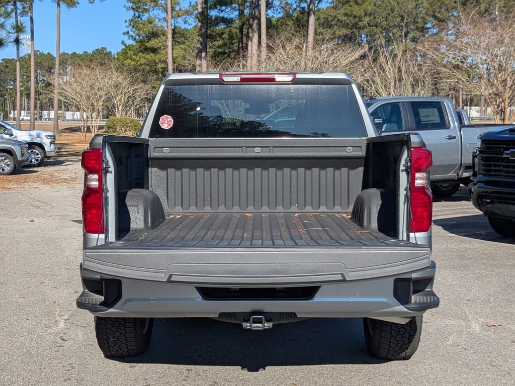 New 2025 Chevrolet Silverado 1500 Custom image 13