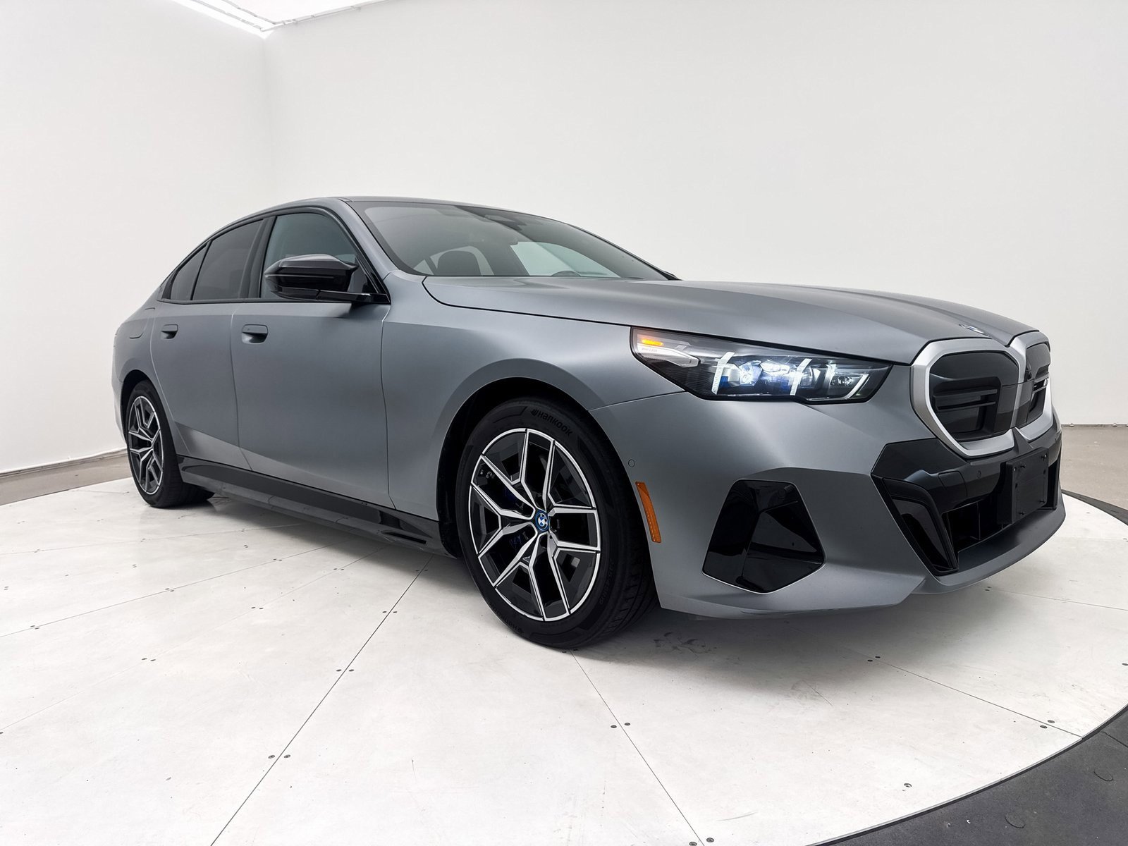 Used 2024 BMW i5 M60 w/ Premium Package image 14