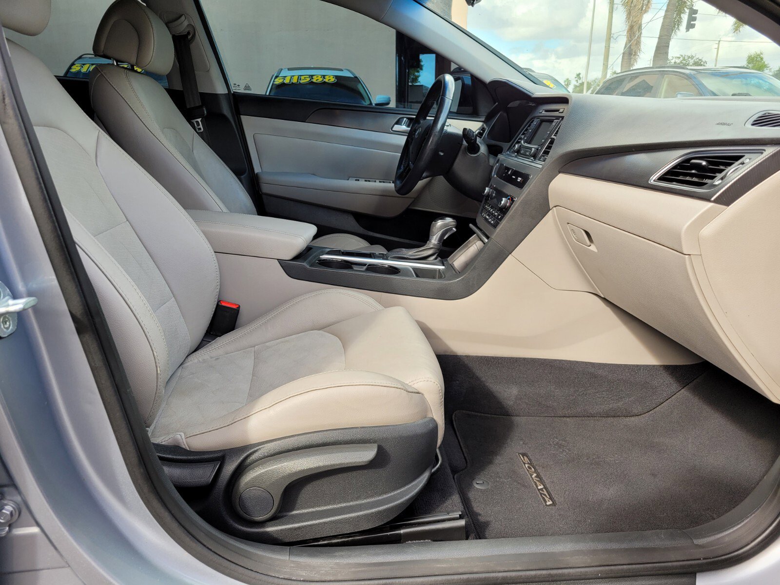 Used 2015 Hyundai Sonata Sport w/ Option Group 03 image 12