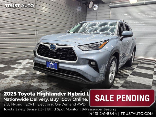 Used 2023 Toyota Highlander LE