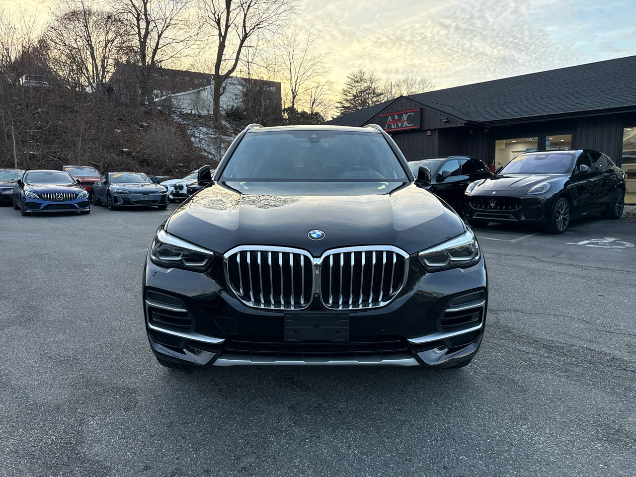 Used 2022 BMW X5 xDrive40i w/ Premium Package image 8