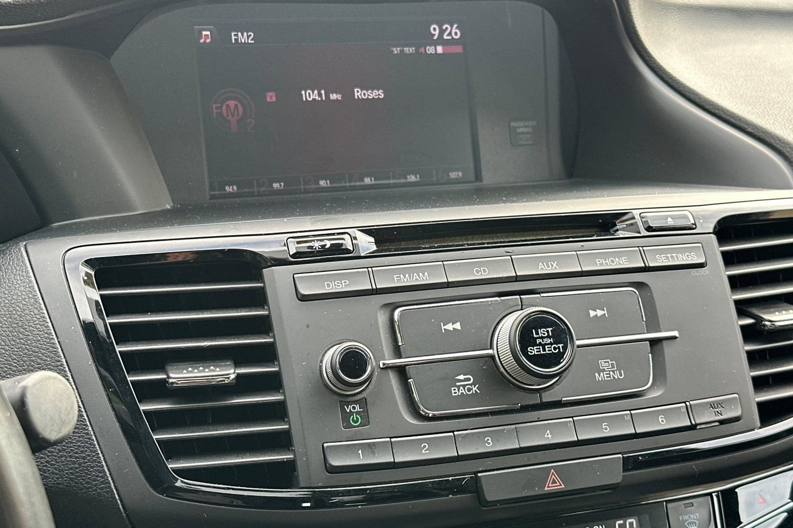 Used 2017 Honda Accord Sport image 14