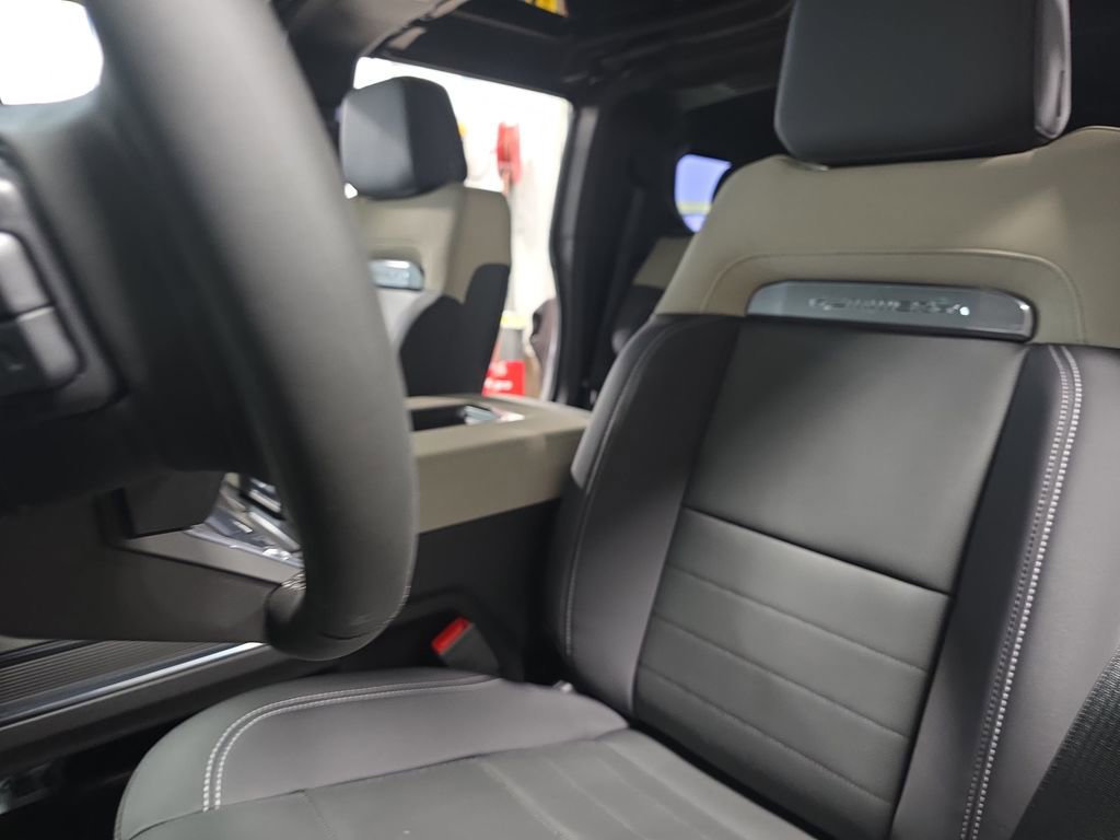 New 2026 GMC Hummer EV SUV AWD/4WD image 15